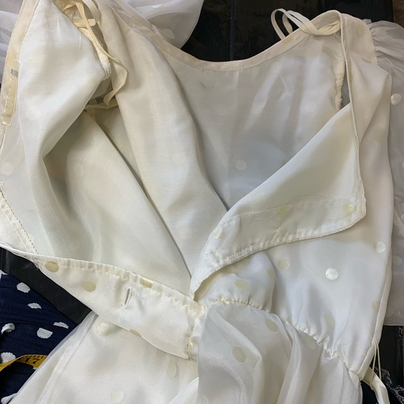 Beautiful Vintage 70s Dress Belted White white dots Wedding - Picture 12 of 14